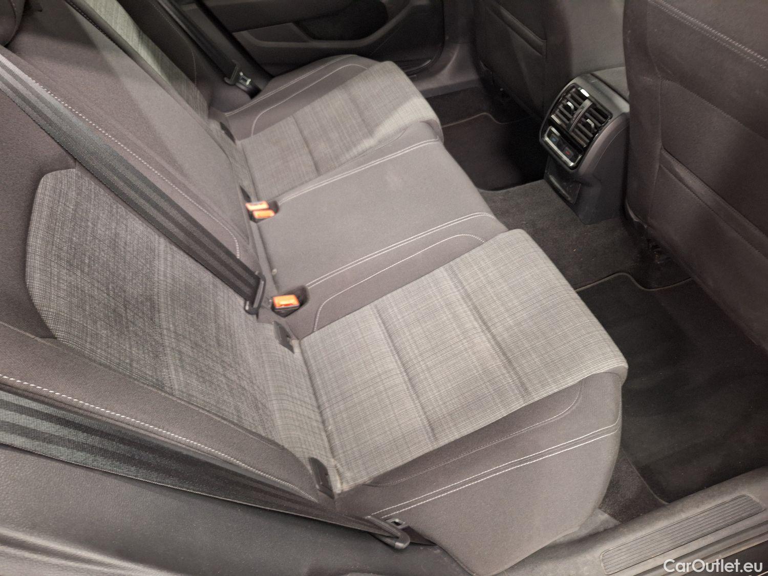 Volkswagen  Passat VW,  Variant FL'19, Volkswagen  Variant 2.0 TDI SCR 110kW DSG7 S #34