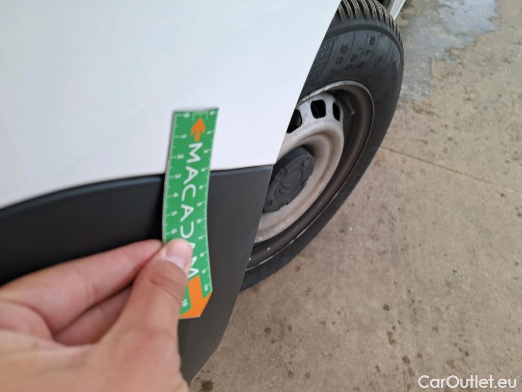 Citroen  Berlingo  Fourgon Club M 650 1.5 BlueHDi 75CV BVM5 E6dT #7