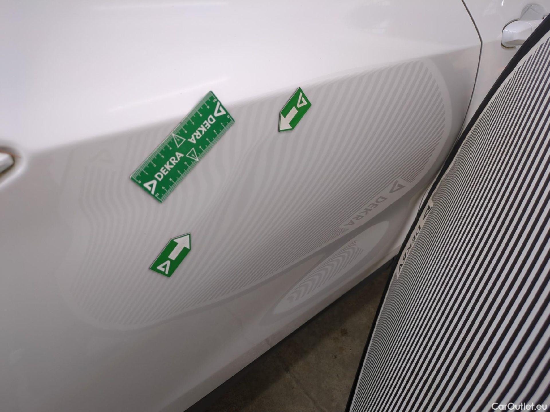 Bmw  X2 BMW  / 2017 / 5P / SUV sDrive18i Business DesignDKG7 #6