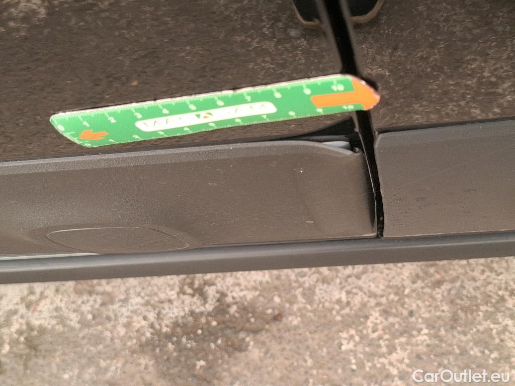 Citroen  C3  Shine 1.2 PureTech 110CV BVM5 E6 #17