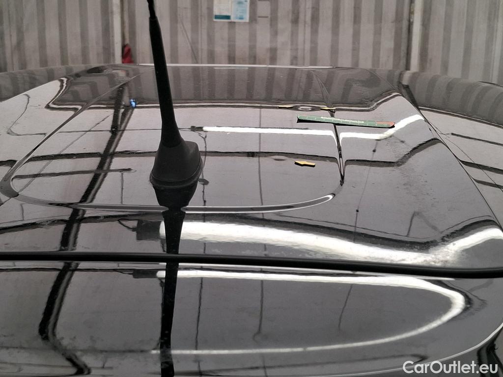 Citroen  C3  Shine 1.2 PureTech 110CV BVM5 E6 #4