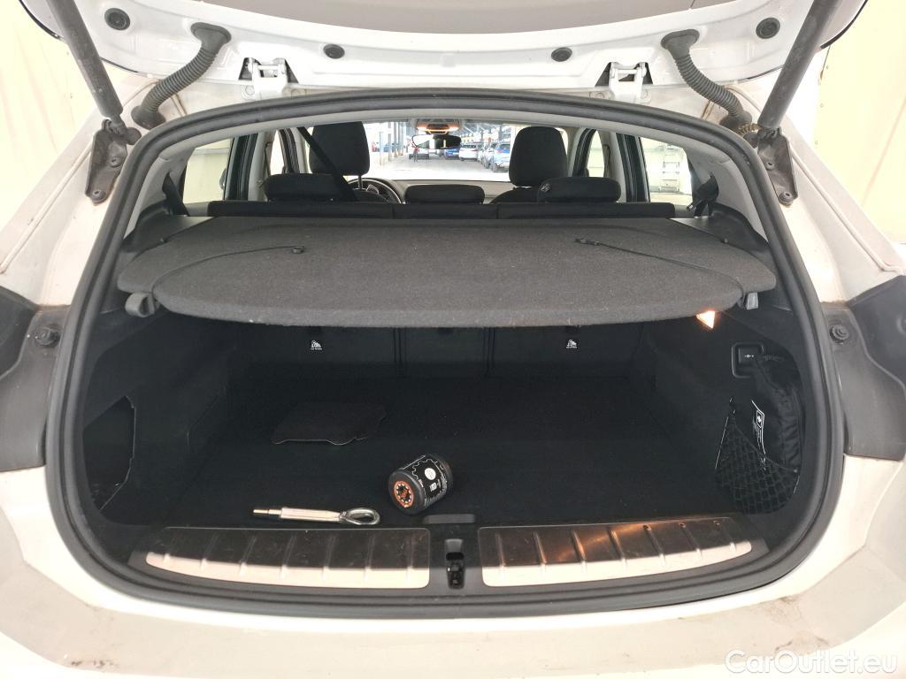 Bmw  X2 Série  sDrive 18i Lounge 1.5 135CV BVA7 E6d #10