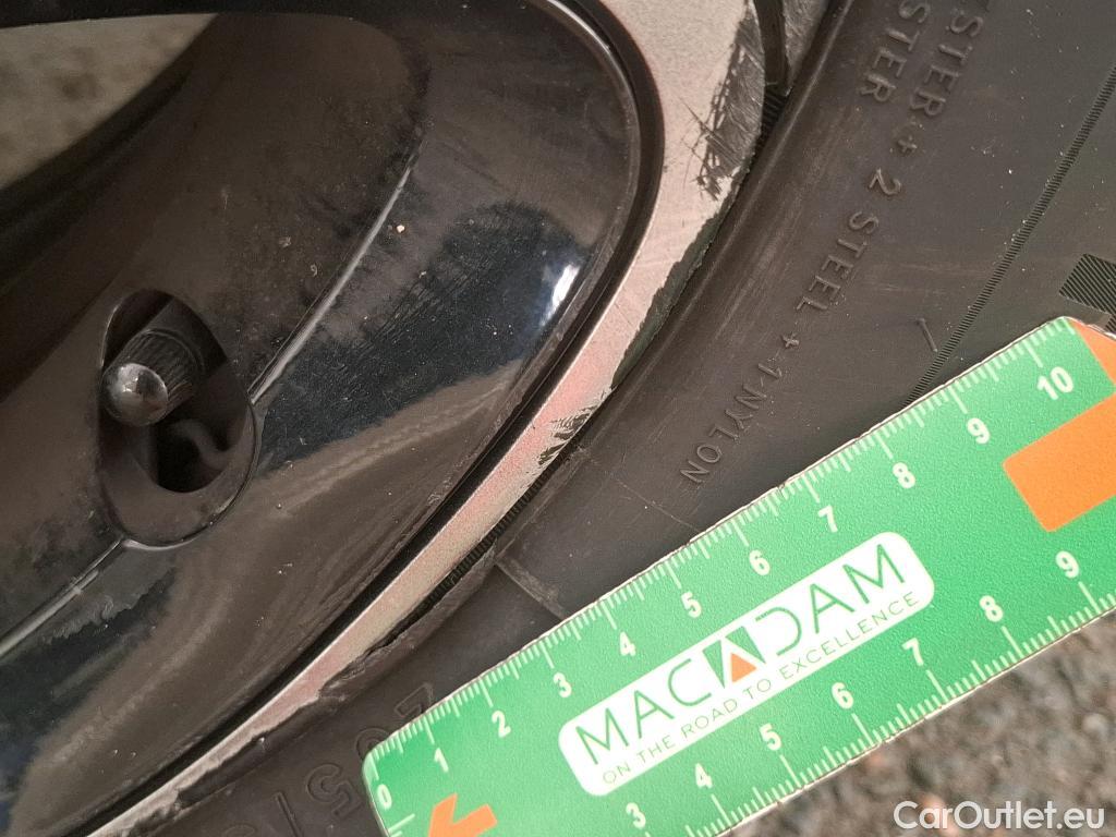 Citroen  C3  Shine 1.2 PureTech 110CV BVM5 E6 #30