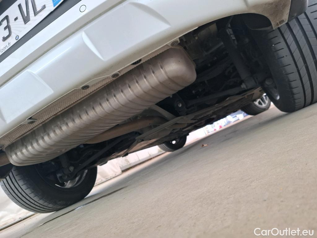 Bmw  X2 Série  sDrive 18i Lounge 1.5 135CV BVA7 E6d #4