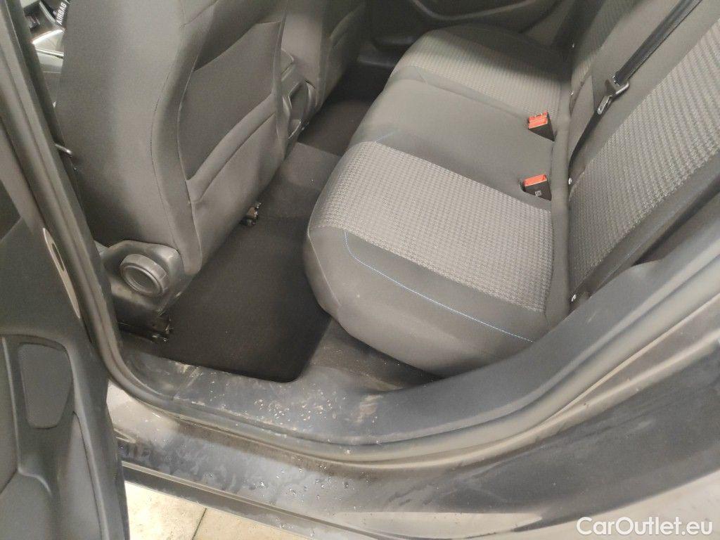 Peugeot  308 Peugeot  SW 1.2 PureTech 110 S&S Style 5d #56