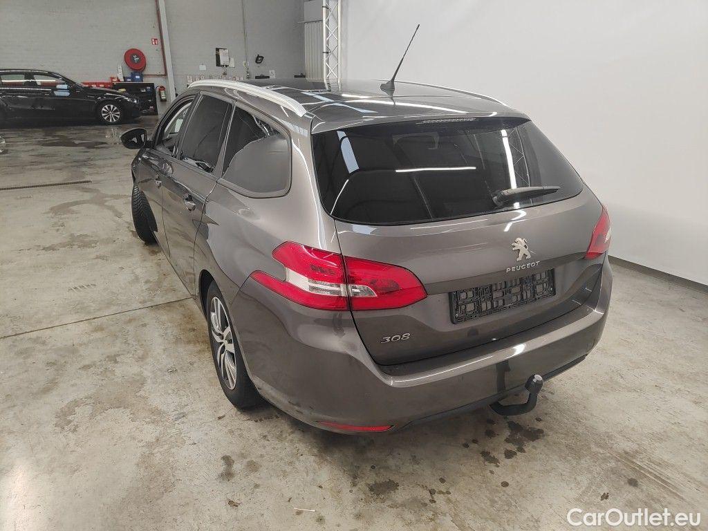 Peugeot  308 Peugeot  SW 1.2 PureTech 110 S&S Style 5d #7