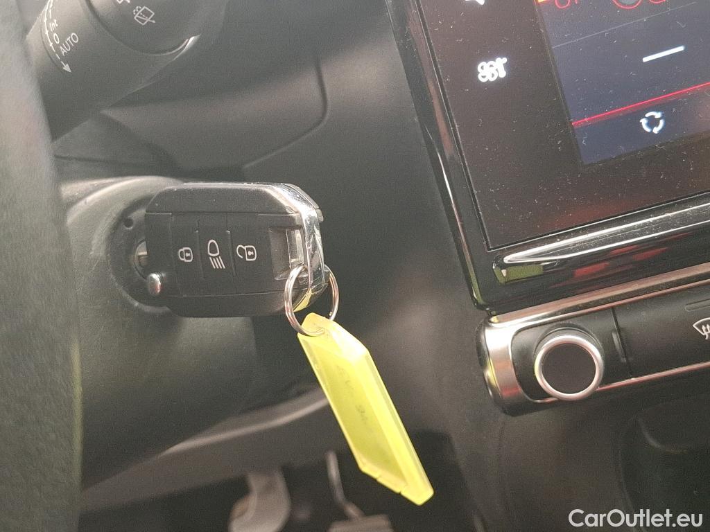 Citroen  C3  Shine 1.2 PureTech 110CV BVM5 E6 #12