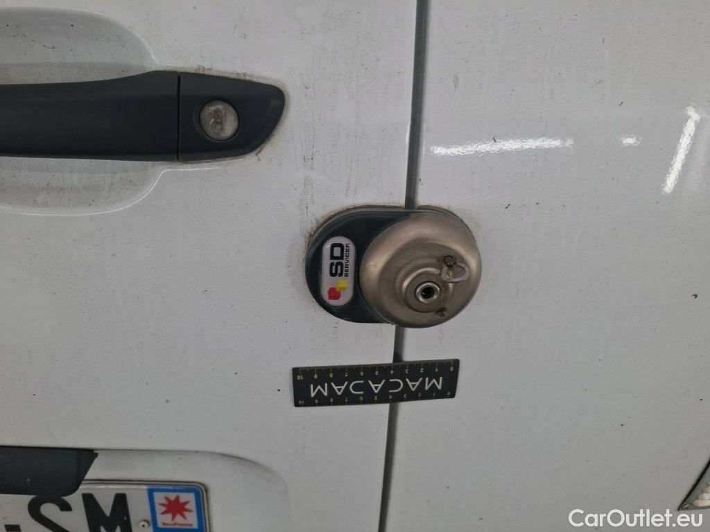 Citroen  Berlingo  Fourgon Club M 650 1.5 BlueHDi 100CV BVM5 E6dT #2