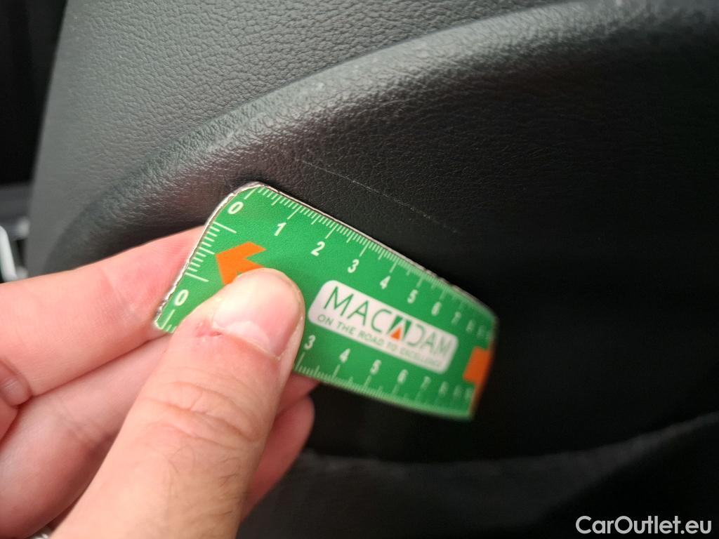  Audi  A4  Avant 35 TDI Avus 2.0 TDI 165CV BVA7 E6d #32