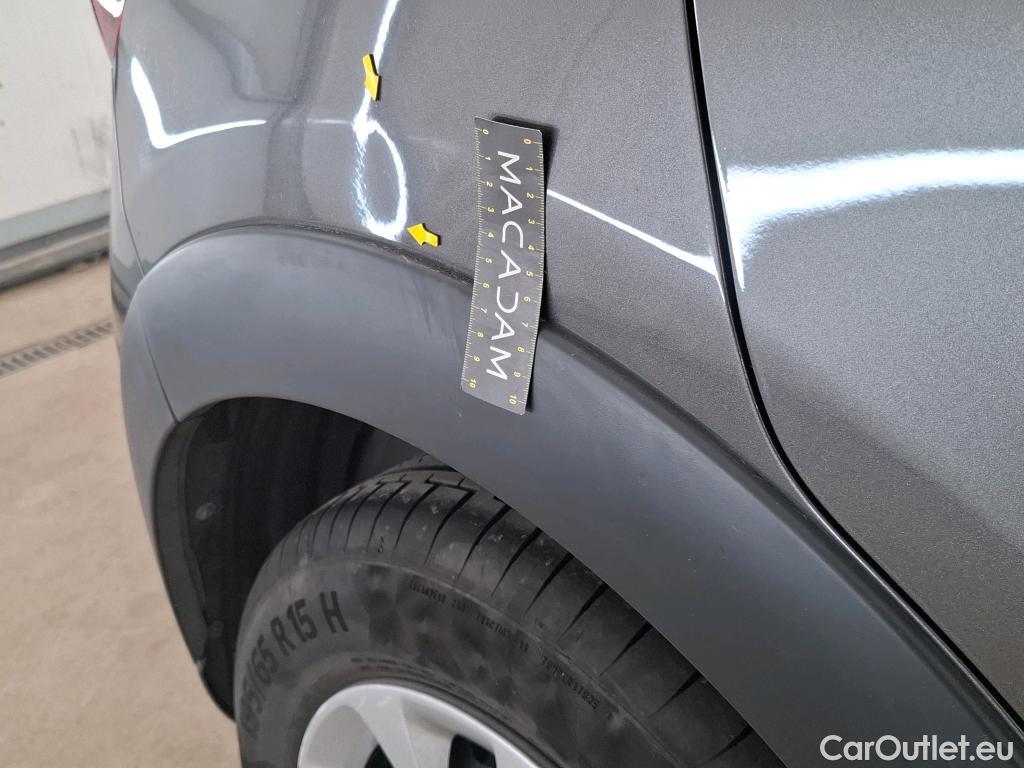  Citroen  C3 CITROEN  Société / 2016 / 5P / Berline PureTech 82 S&S BVM Feel Nav #3