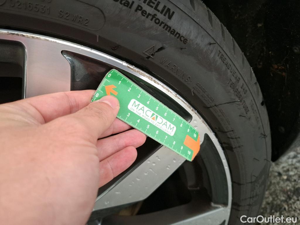  Audi  A4  Avant 35 TDI Avus 2.0 TDI 165CV BVA7 E6d #21