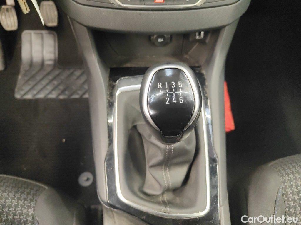 Peugeot  308 Peugeot  SW 1.2 PureTech 110 S&S Style 5d #35