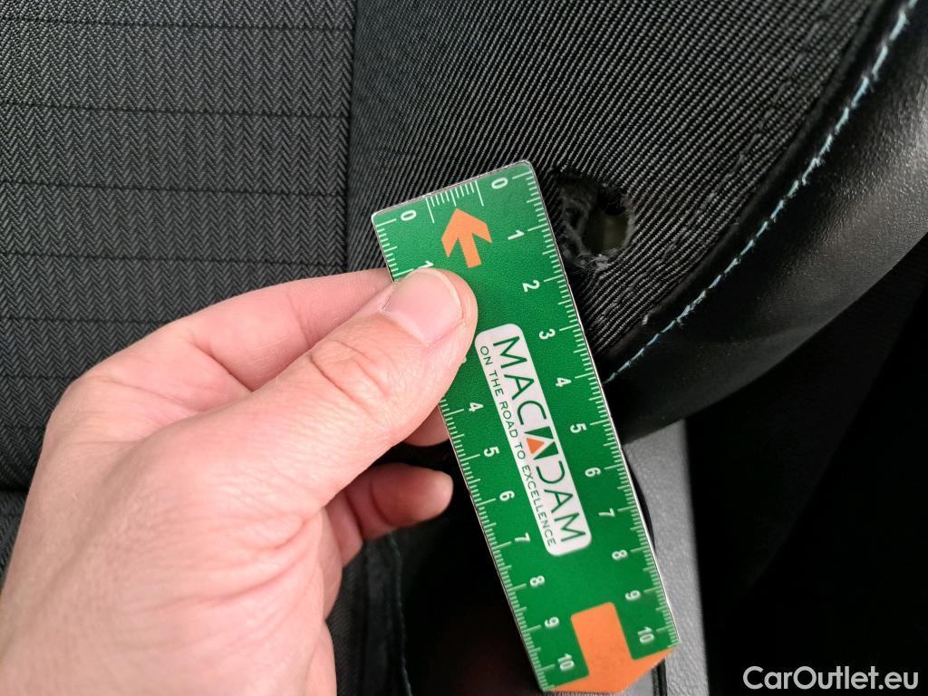 Peugeot  2008  Allure Business 1.2 PureTech 100CV BVM6 E6d #9