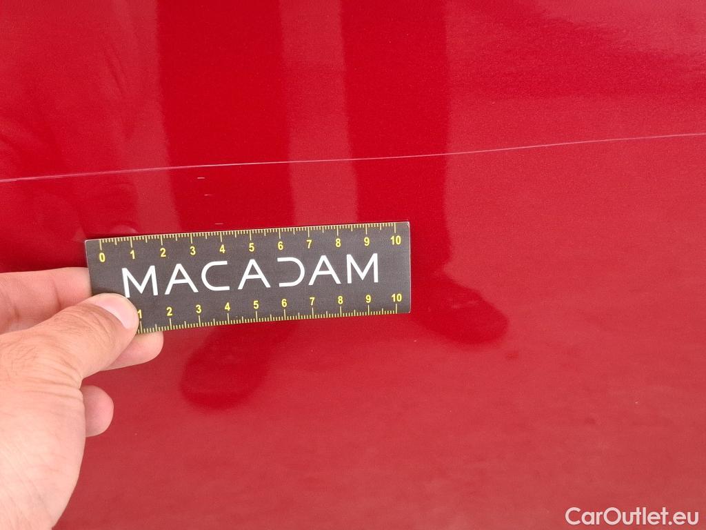 Peugeot  2008  GT Line 1.2 PureTech 110CV BVA6 E6 #17