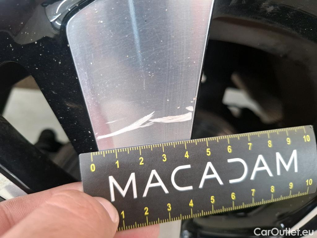 Peugeot  2008  GT Line 1.2 PureTech 110CV BVA6 E6 #57