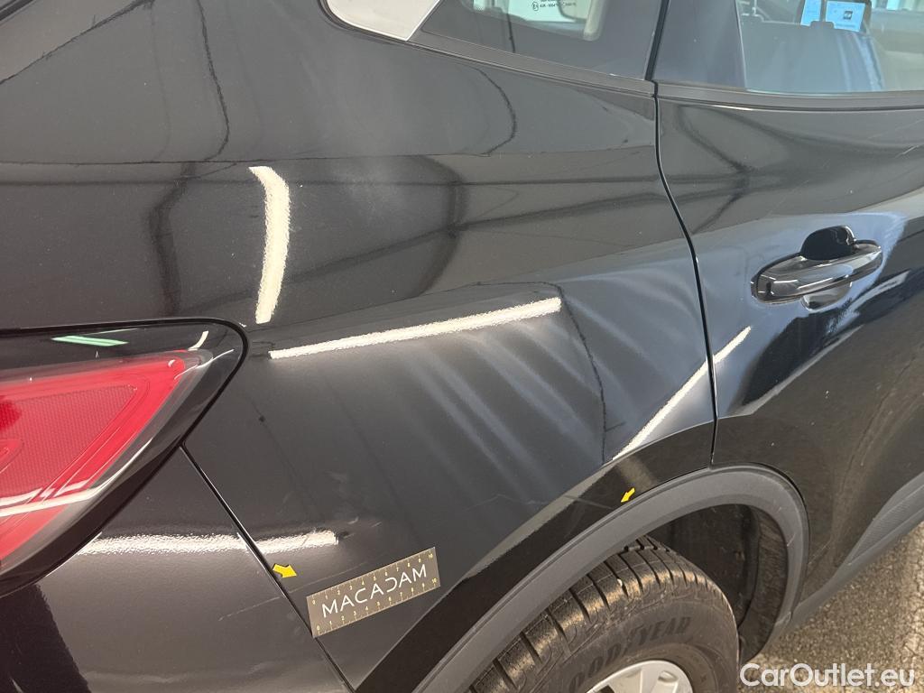 Ford  Kuga FORD  / 2019 / 5P / SUV 2.5 190 hybrid Flexifuel Pshift Titanium #34