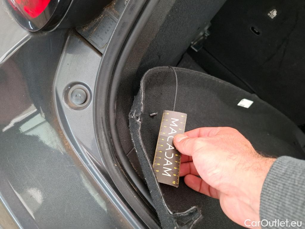 Fiat  500 FIAT X / 2018 / 5P / SUV 1.0 FFly T T3 120ch Cross #15