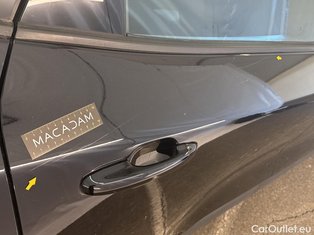 Ford  Kuga FORD  / 2019 / 5P / SUV 2.5 190 hybrid Flexifuel Pshift Titanium #5