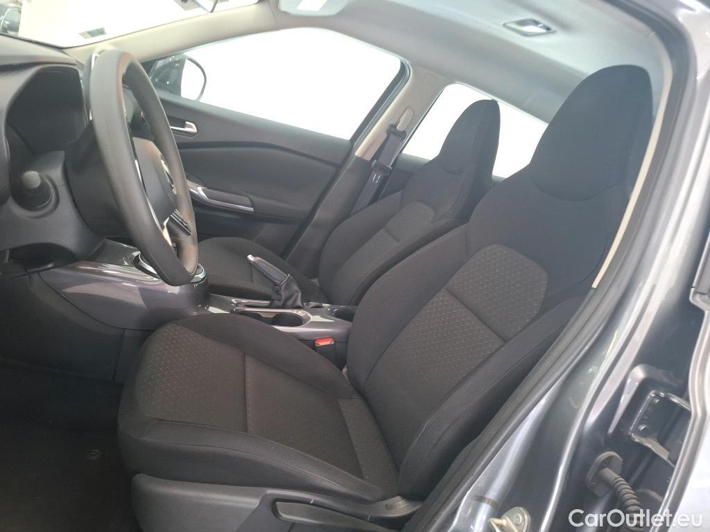 Nissan  Juke NISSAN  2019 5P Crossover DIGT 114 BVM6 Business Edition #8