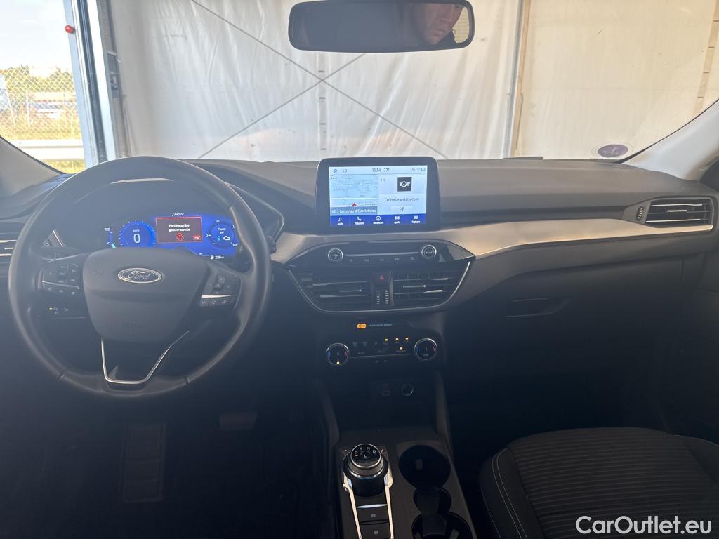 Ford  Kuga FORD  / 2019 / 5P / SUV 2.5 190 hybrid Flexifuel Pshift Titanium #5