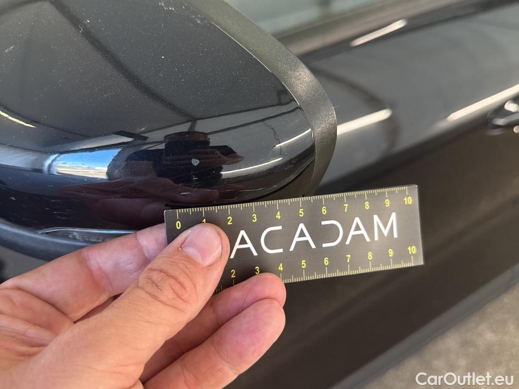 Ford  Kuga FORD  / 2019 / 5P / SUV 2.5 190 hybrid Flexifuel Pshift Titanium #27