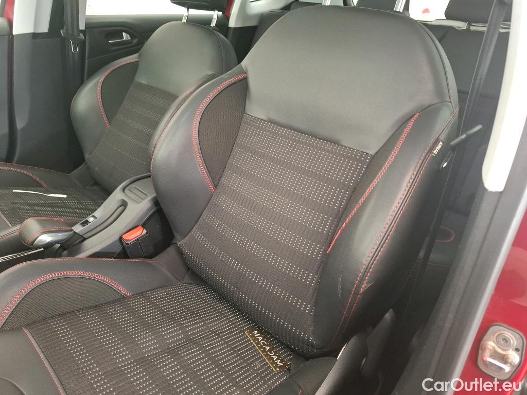 Peugeot  2008  GT Line 1.2 PureTech 110CV BVA6 E6 #31