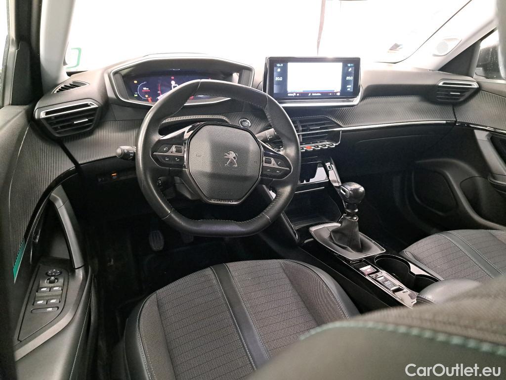 Peugeot  2008  Allure Business 1.2 PureTech 100CV BVM6 E6d #5