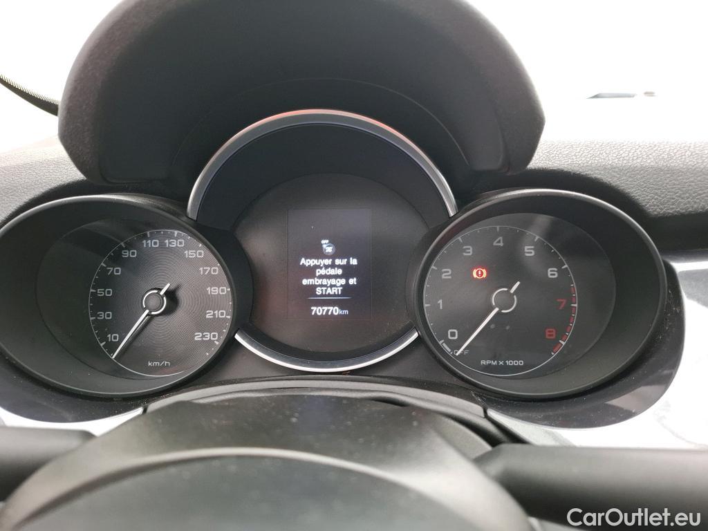 Fiat  500 FIAT X / 2018 / 5P / SUV 1.0 FFly T T3 120ch Cross #6