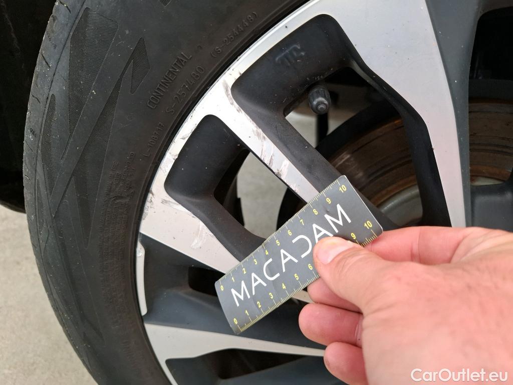 Fiat  500 FIAT X / 2018 / 5P / SUV 1.0 FFly T T3 120ch Cross #32