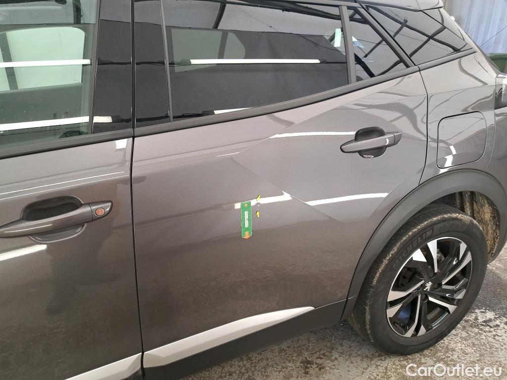 Peugeot  2008  Allure Business 1.2 PureTech 100CV BVM6 E6d #19