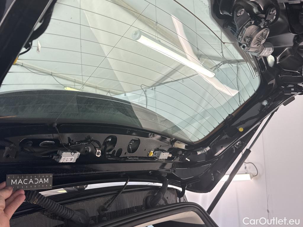 Ford  Kuga FORD  / 2019 / 5P / SUV 2.5 190 hybrid Flexifuel Pshift Titanium #38