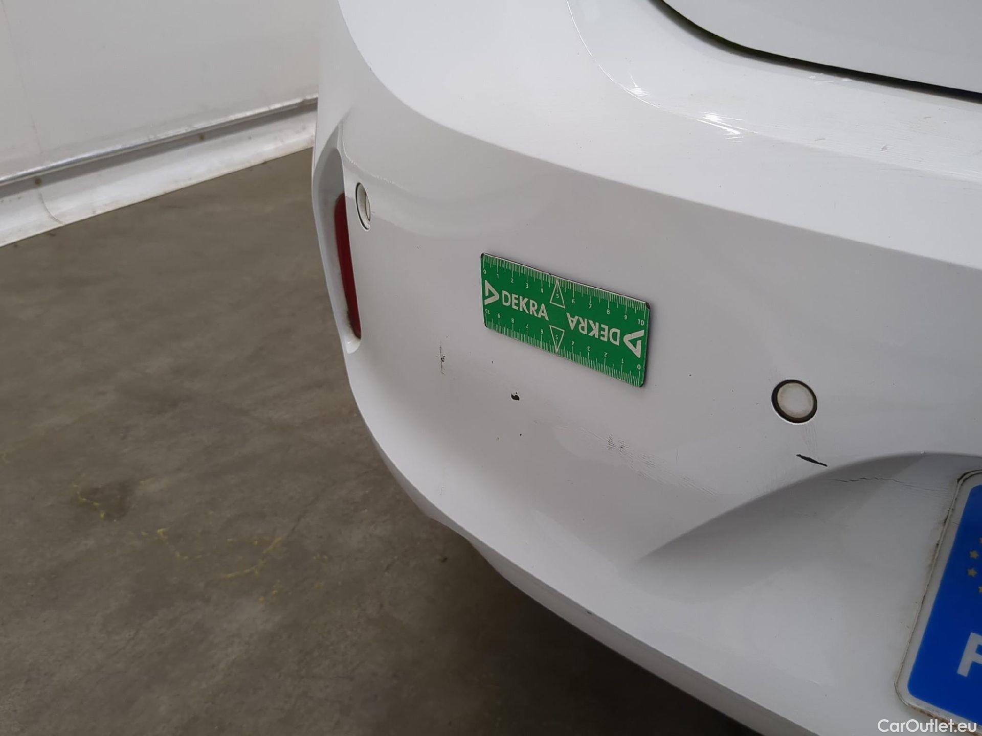 Opel  Corsa  F e Edition Business 50kWh BVA #11