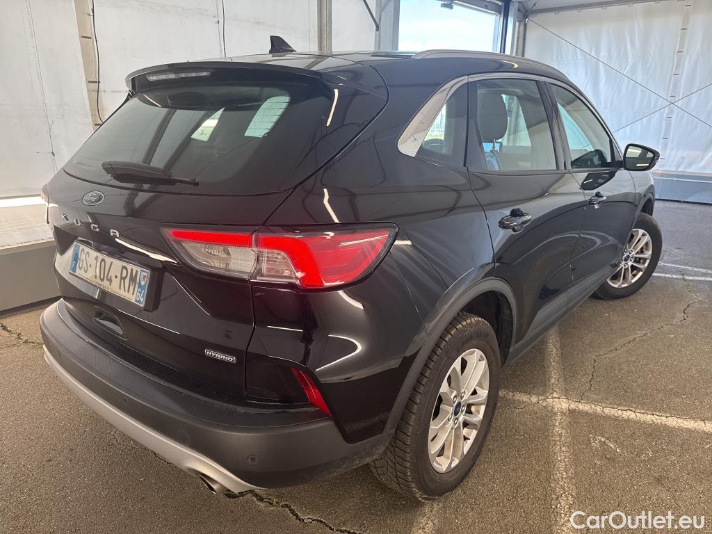 Ford  Kuga FORD  / 2019 / 5P / SUV 2.5 190 hybrid Flexifuel Pshift Titanium #3