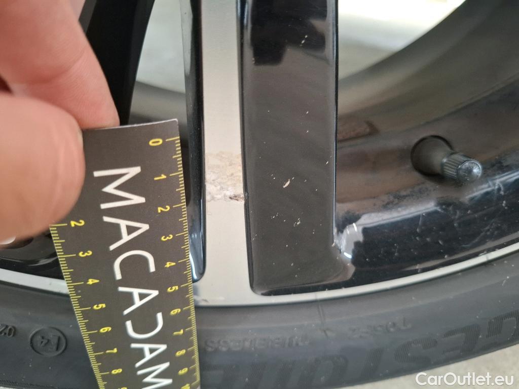 Peugeot  2008  GT Line 1.2 PureTech 110CV BVA6 E6 #60