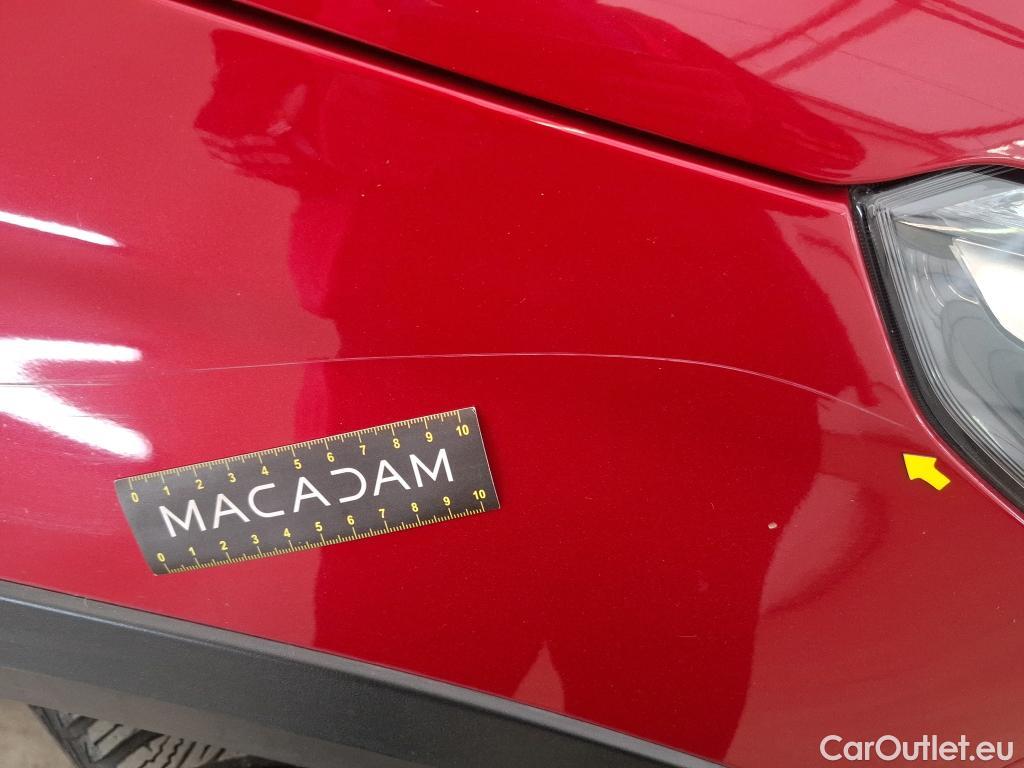 Peugeot  2008  GT Line 1.2 PureTech 110CV BVA6 E6 #24