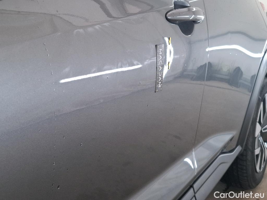 Nissan  Juke NISSAN  2019 5P Crossover DIGT 114 BVM6 Business Edition #5