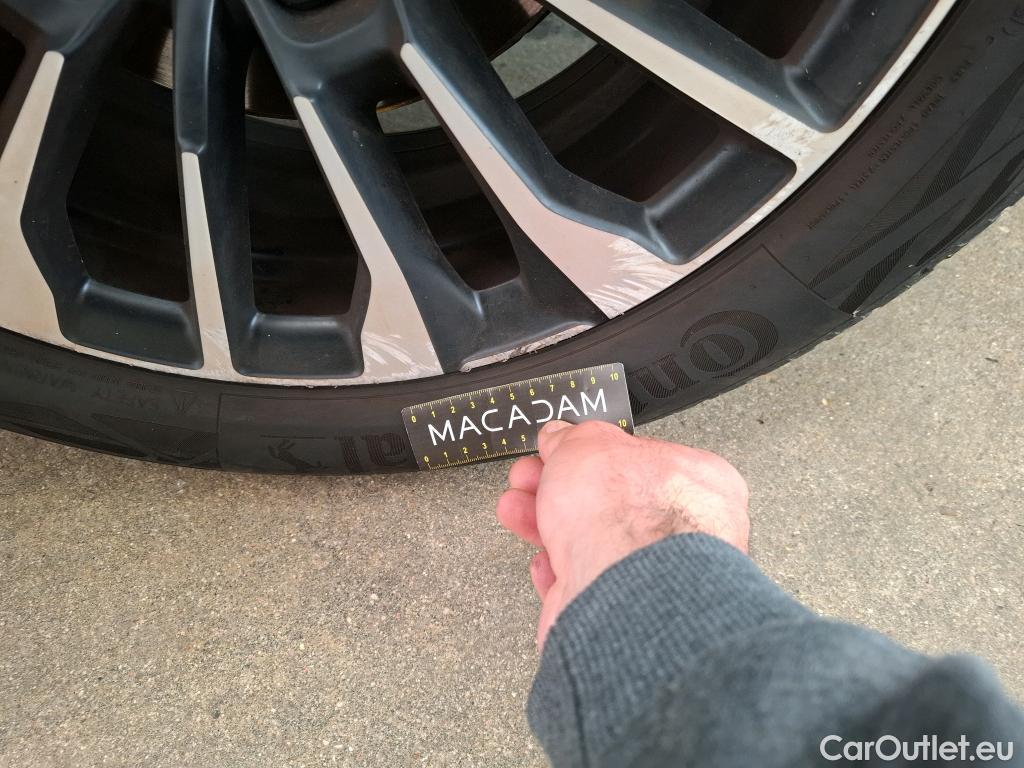 Fiat  500 FIAT X / 2018 / 5P / SUV 1.0 FFly T T3 120ch Cross #29