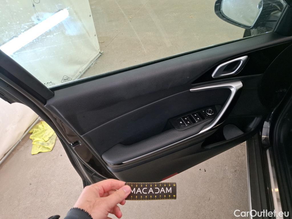 KIA  XCeed  Plug-in Hybrid Active 1.6 140CV BVA6 E6d #11