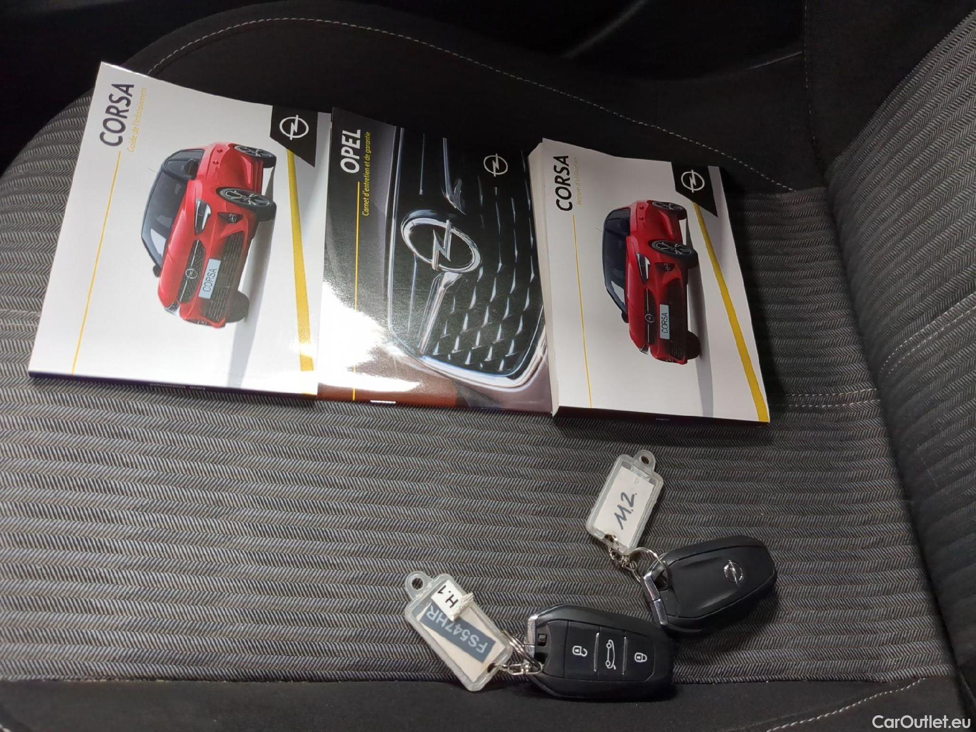 Opel  Corsa  F e Edition Business 50kWh BVA #8