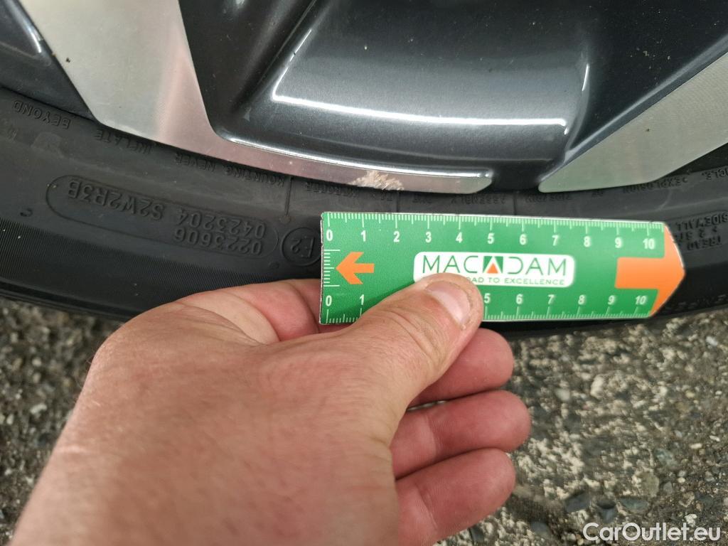 Hyundai  Tucson  Executive Plug-In Hybrid 4WD 1.6 T-GDI 265CV BVA6 E6d #4