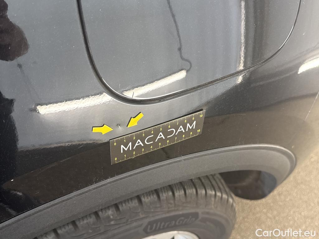 Ford  Kuga FORD  / 2019 / 5P / SUV 2.5 190 hybrid Flexifuel Pshift Titanium #31