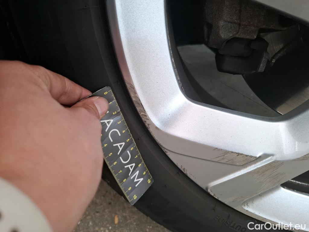 Citroen  C5  Aircross Business 1.2 PureTech 130CV BVA8 E6d #9