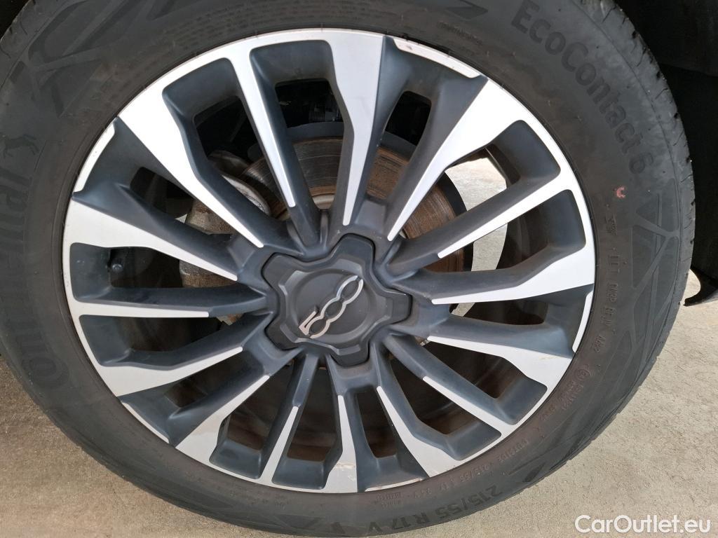 Fiat  500 FIAT X / 2018 / 5P / SUV 1.0 FFly T T3 120ch Cross #52