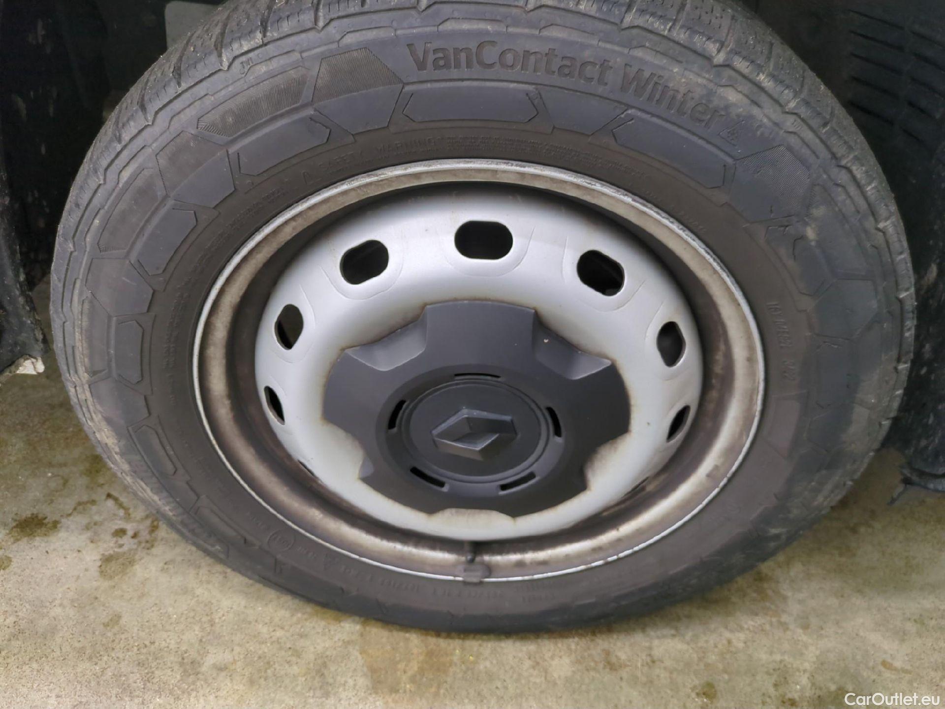 Renault  Trafic  Fourgon L2H1 3T Grand Confort 2.0 dCi 130CV BVM6 E6d #6