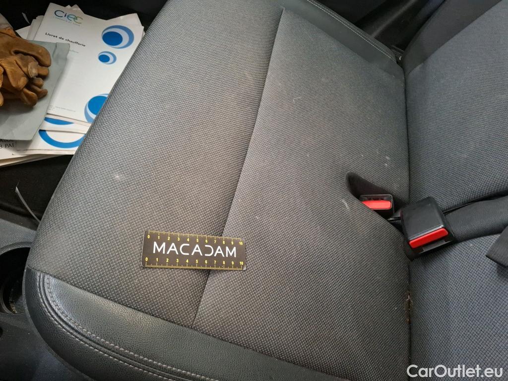  Renault  Kangoo RENAULT  / 2021 / 4P / Fourgonnette GD CONFORT - TCE 130 #11