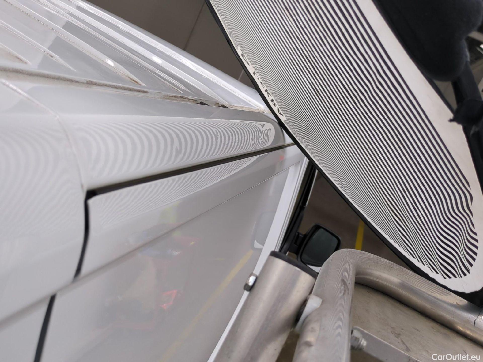 Renault  Trafic  Fourgon L2H1 3T Grand Confort 2.0 dCi 130CV BVM6 E6d #33