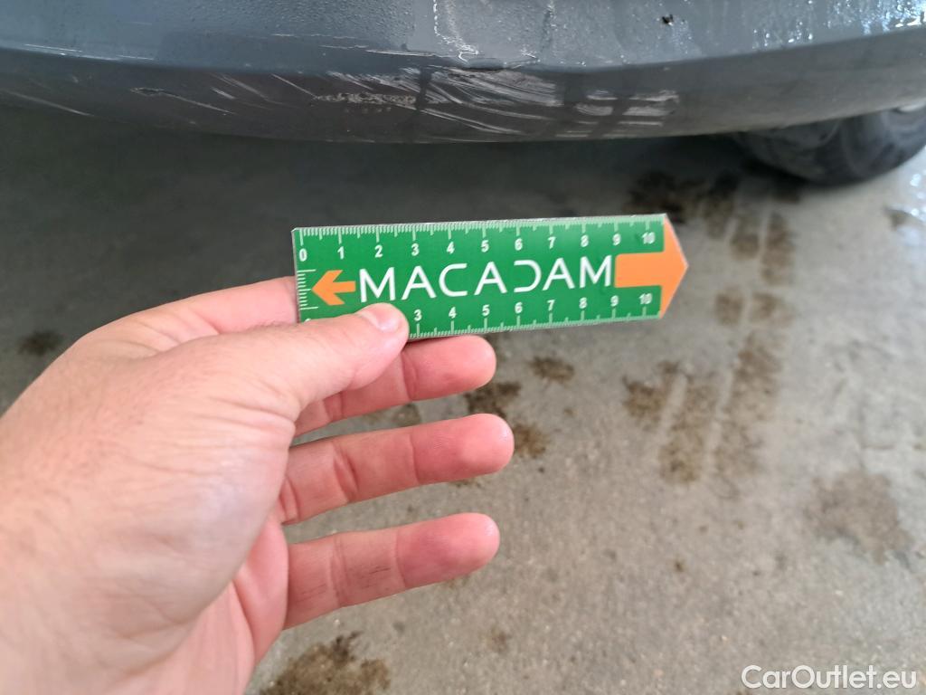 Renault  Clio RENAULT  / 2019 / 5P / Berline Intens TCe 100 #7