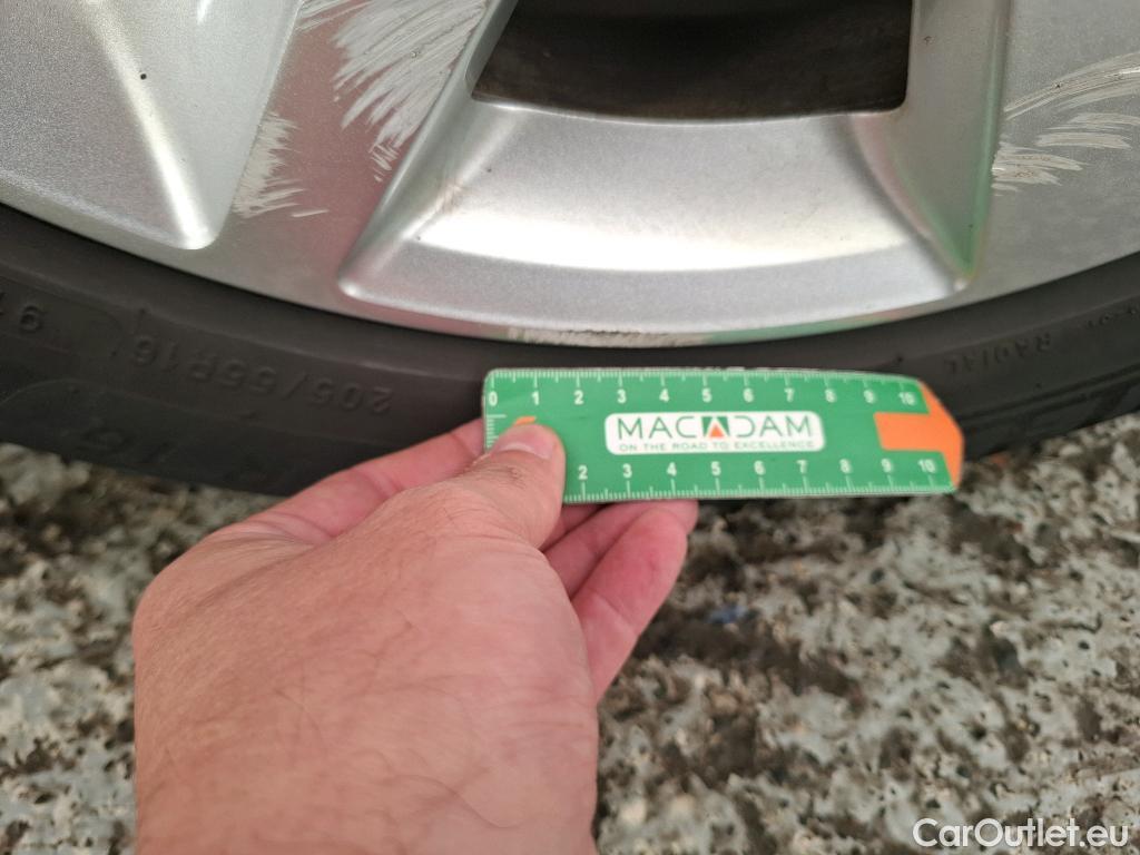 Peugeot  308  Active Business 1.2 PureTech 110CV BVM6 E6d #21