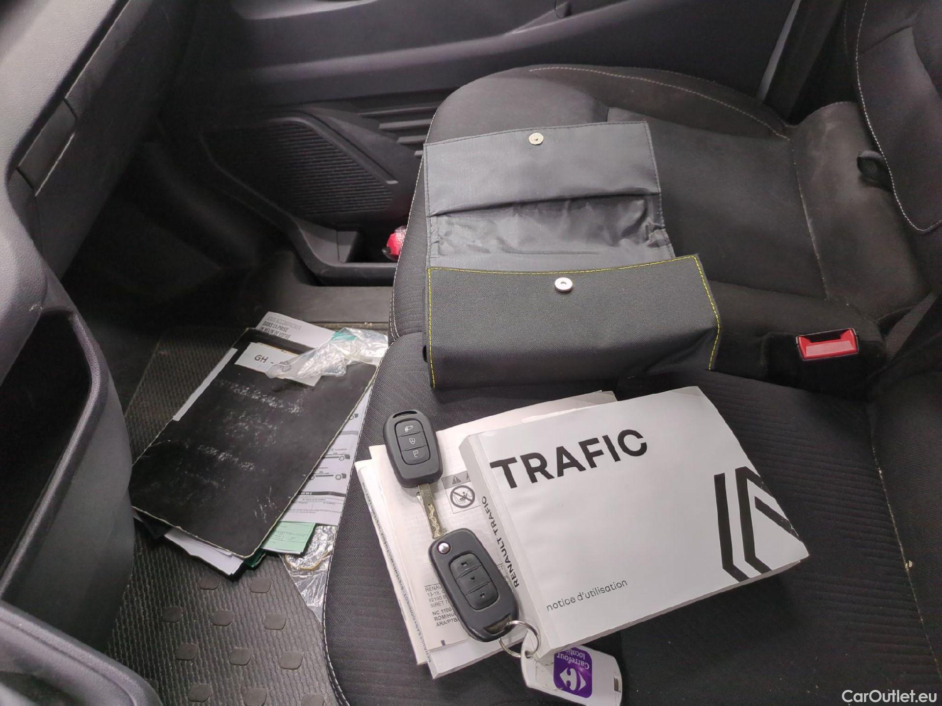 Renault  Trafic  Fourgon L2H1 3T Grand Confort 2.0 dCi 130CV BVM6 E6d #8