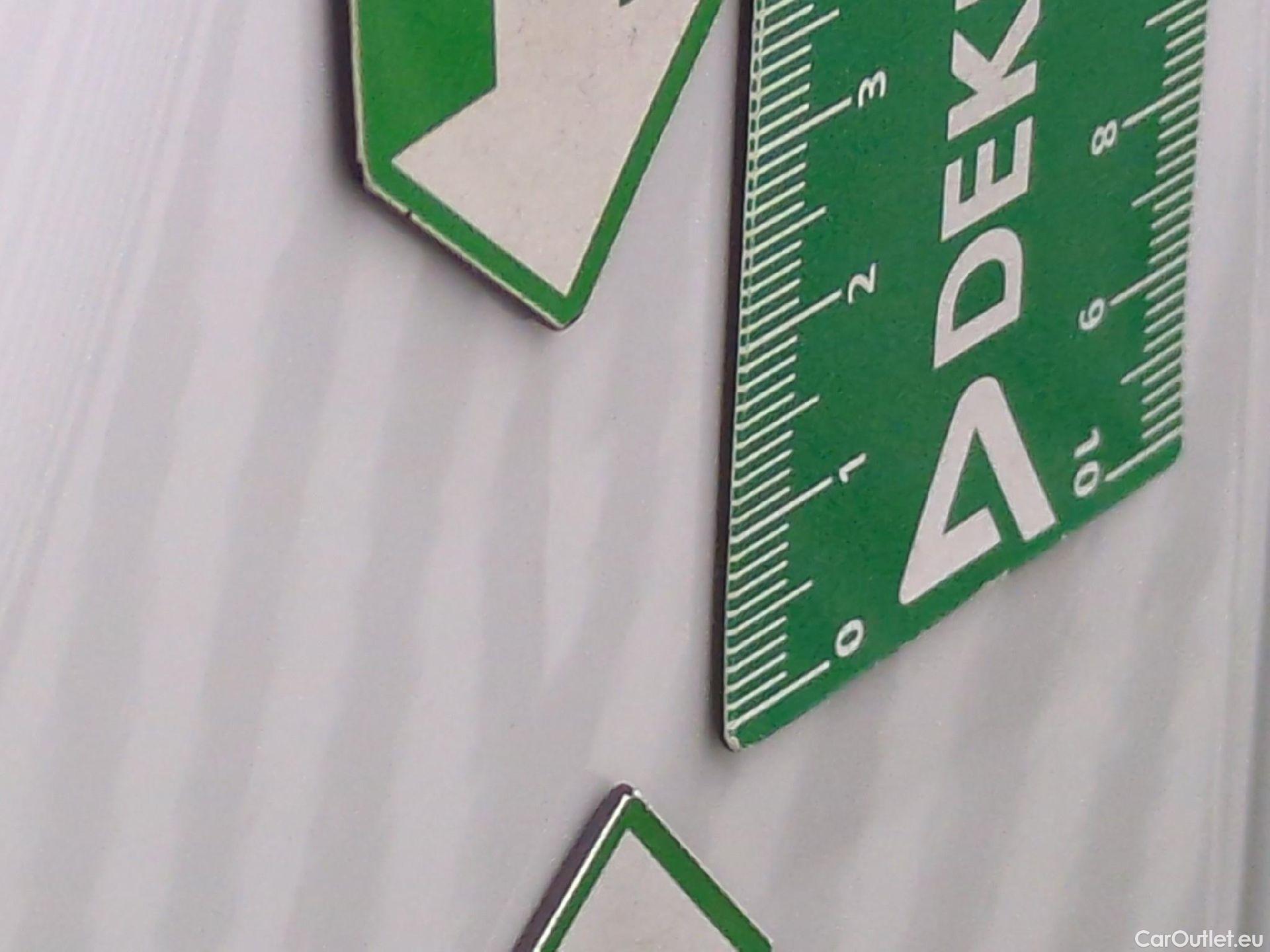 Renault  Trafic  Fourgon L2H1 3T Grand Confort 2.0 dCi 130CV BVM6 E6d #51